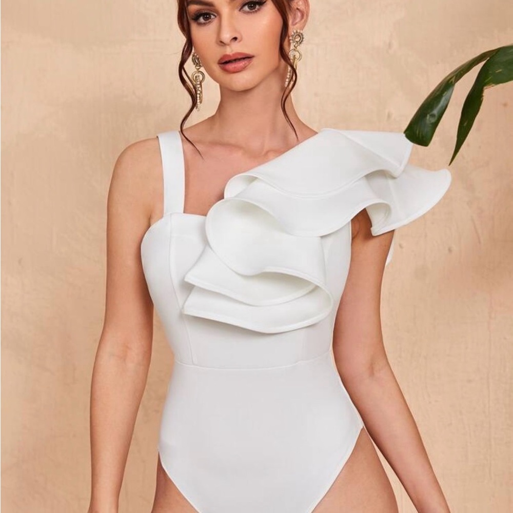 Elegant White Ruffled One-Shoulder Bodysuit